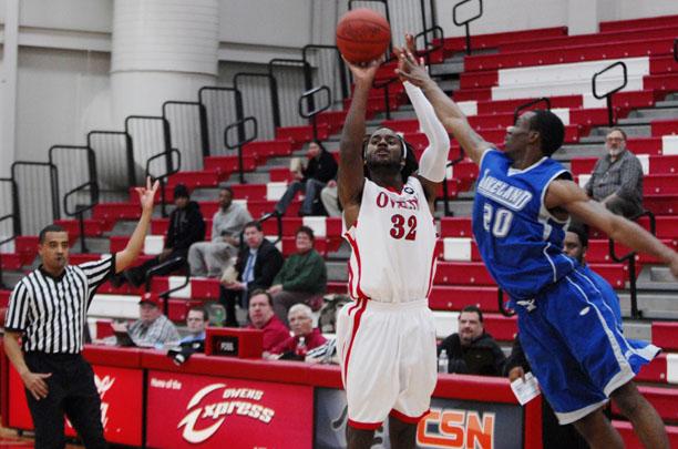 Justin Edmonds had 29 points, eight assists, five rebounds and two steals to help the Express upset No. 21 Lakeland 92-84 tonight. Photo by Seth Foley