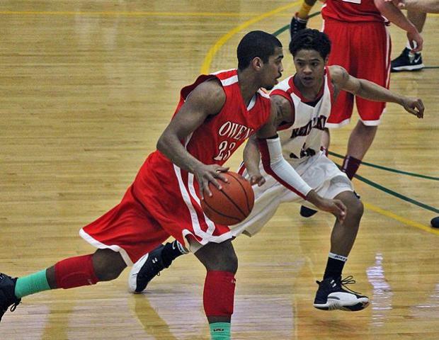 Joe Retic II, pictured here, will play at NCAA D-I Liberty University next year. Photo by Nicholas Huenefeld/Owens Sports Information