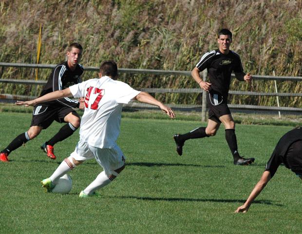 Derrick Skillman leaves a defender in the dust while preparing to score his fourth goal of the season, which gave the Express a 1-0 win over Jackson CC today. Photo by Nicholas Huenefeld/Owens Sports Information