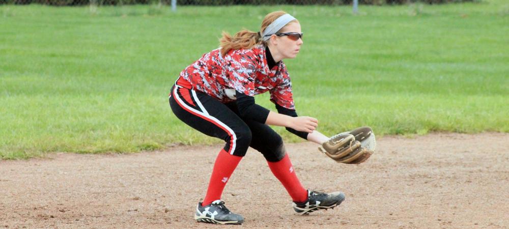 Emily Young gets ready for a play at short. Photo by Nicholas Huenefeld/Owens Sports Information
