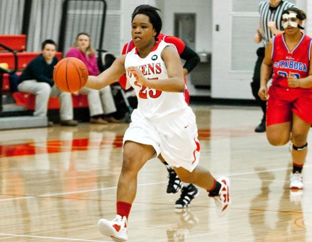 Aja Hall became only the 10th Express women's basketball player to score 800 career points in tonight's win over Cuyahoga. She finished the game with 23 points, eight rebounds, four assists and two steals. Photo by Seth Foley
