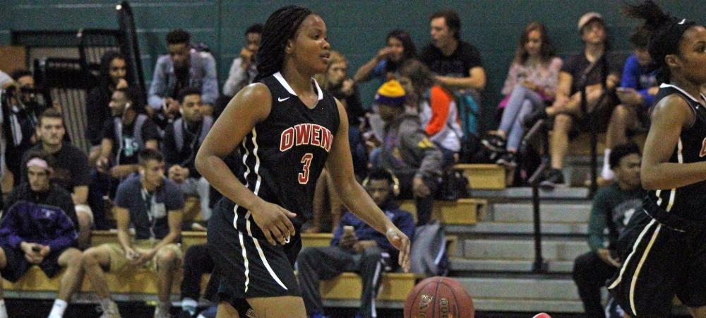 Essence Cowan scored 14 points in her collegiate debut tonight. Photo by Nicholas Huenefeld/Owens Sports Information
