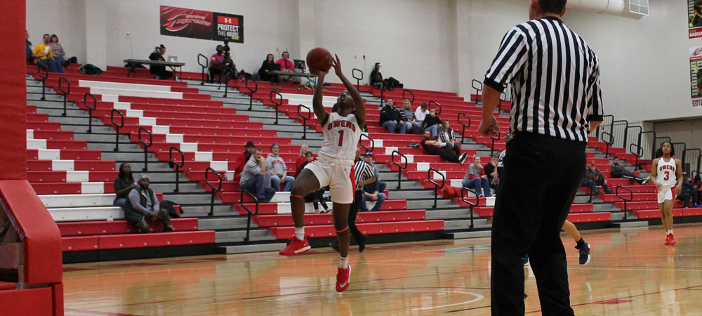Shelton's Outburst Helps Express Blitz Lorain County