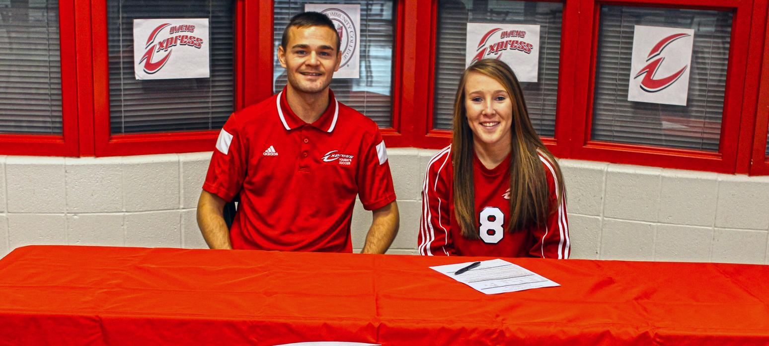 Phalen Signs With Owens, Will Become Fourth Lake Grad In Program History