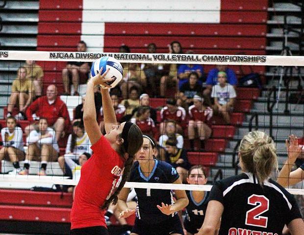 Ciarra Wirick, pictured here setting the ball, had a team-high 20 assists in today's sweep of Lorain County on the road. Photo by Nicholas Huenefeld/Owens Sports Information