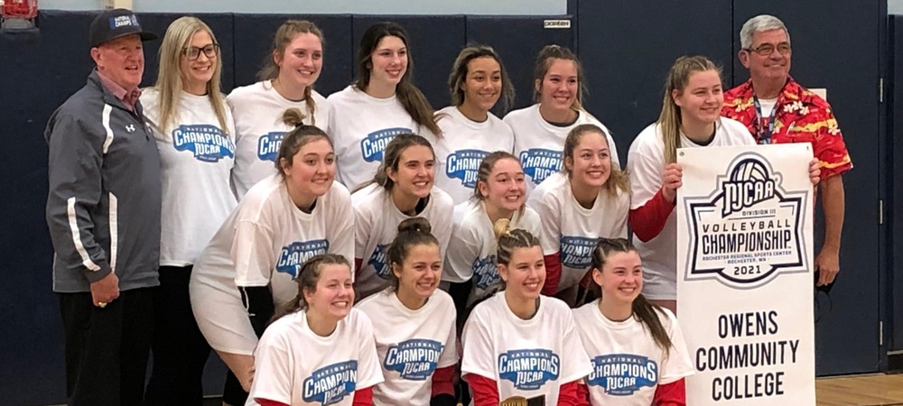 Express Delivery! No. 2 Owens claims record third-straight national championship in five-set thriller over Rock Valley